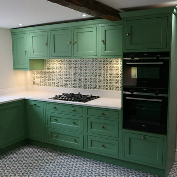 Farrow & Ball Paint - Folly Green No. 76 - ARCHIVED