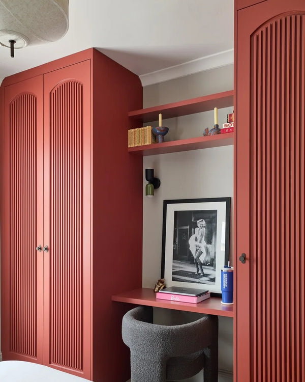 Farrow & Ball Paint - Picture Gallery Red No. 42