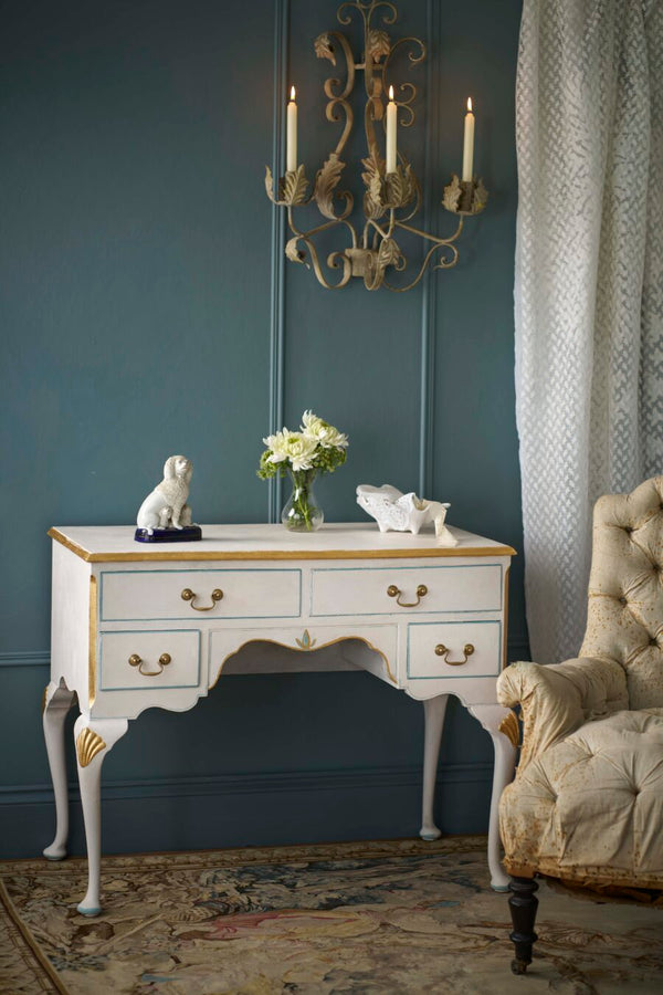 **NEW** - Rococo White - Chalk Paint