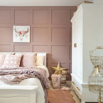 Farrow & Ball Paint - Sulking Room Pink No. 295